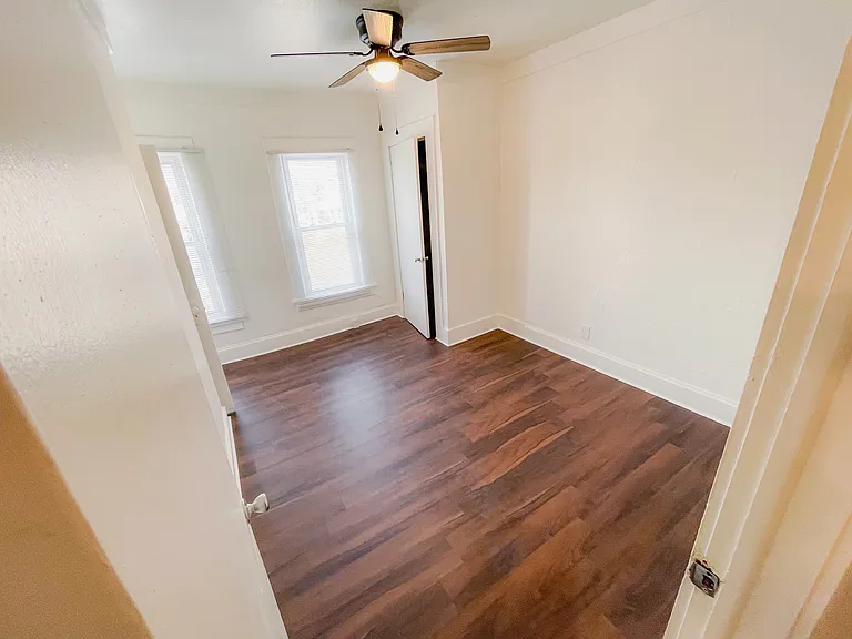 713 20th St #1919-2 — Photo 3