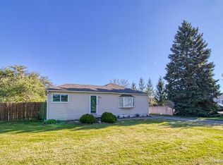 20921 Finley St, Clinton Township, MI 48035