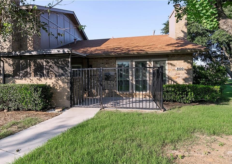 1st image of 800 Shady Creek Ln