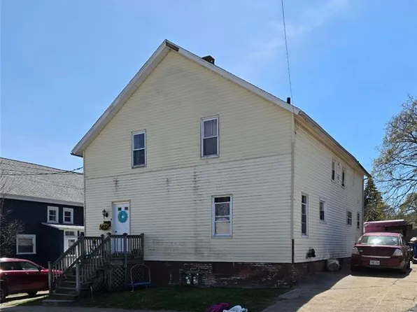 5 Mill St, Johnston, RI 02919