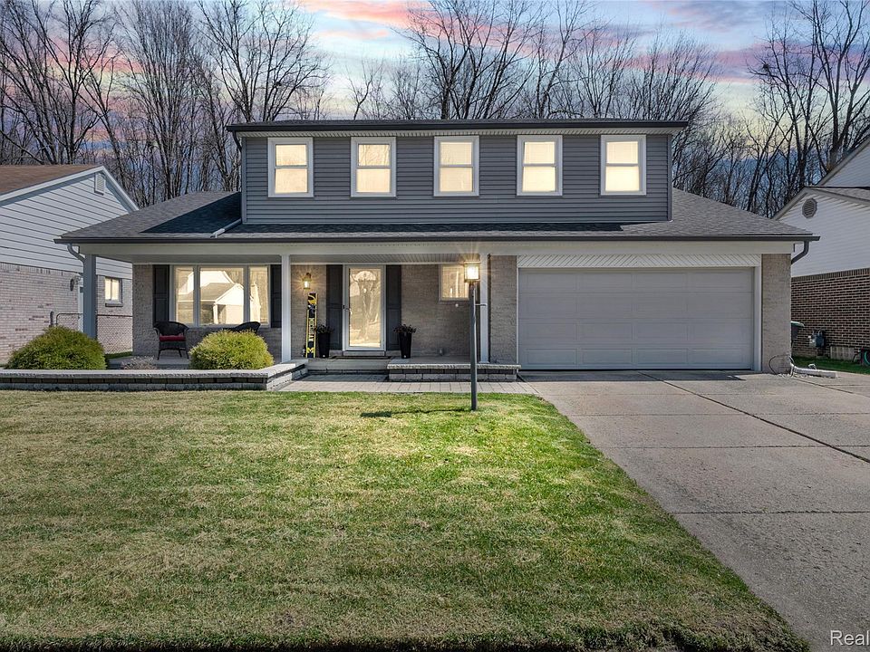 1st image of 9447 Continental Dr