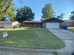 7522 E 26th Pl, Tulsa, OK 74129