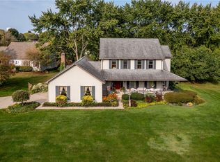3885 Bristol Ct, Hermitage, PA 16148