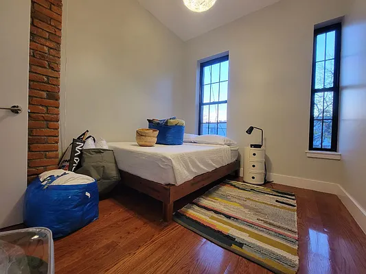 Rented by Doorway NYC, LLC | media 29
