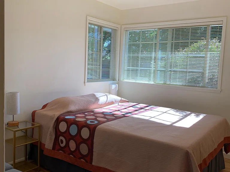 406 SW Thomas St #406 — Photo 9