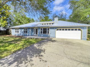 845 N Lakeside Dr, Destin, FL 32541