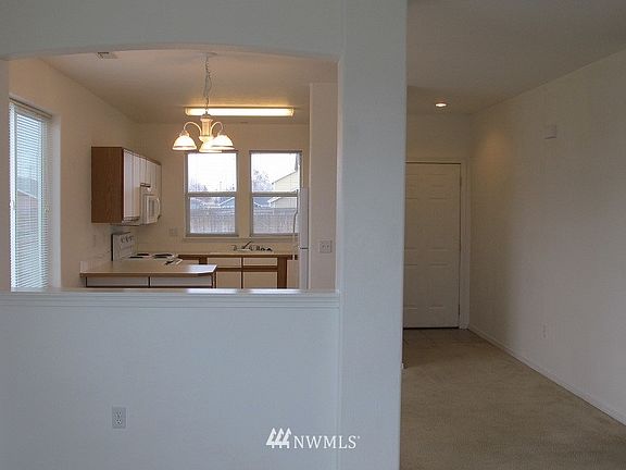 2nd image of 704 N Penrose Street