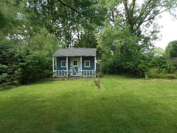 4th image of 8732 Deer Run Dr