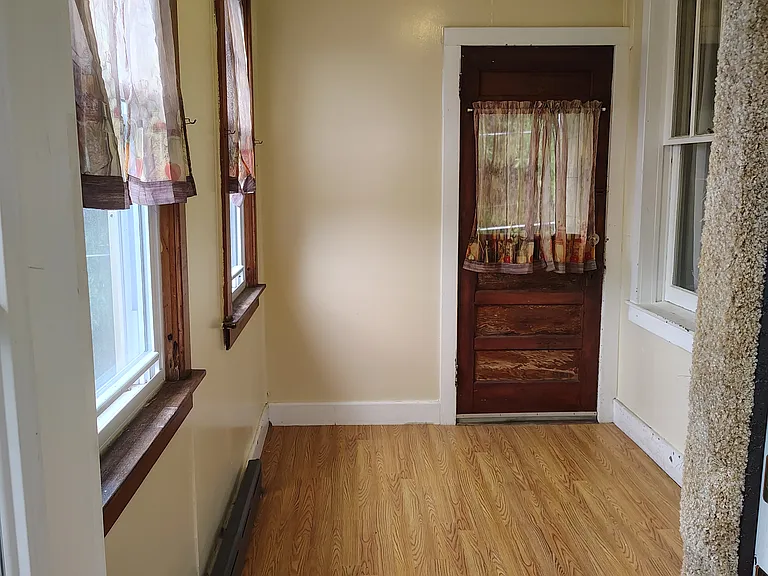 85 Main St #1 — Photo 12
