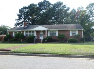 1014 E Wright Rd, Greenville, NC 27858