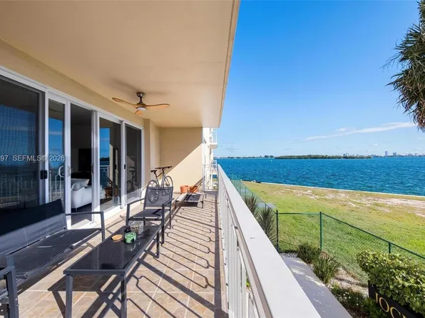11111 Biscayne Blvd #2D, Miami, FL 33181