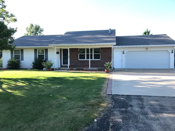 W6462 Lilac Ln, Greenville, WI 54942