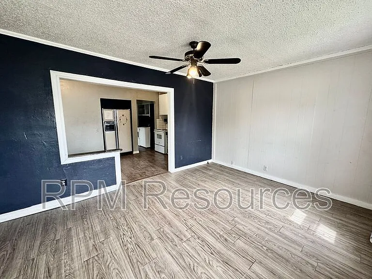 2943 W Pioneer Ave #2943 — Photo 3