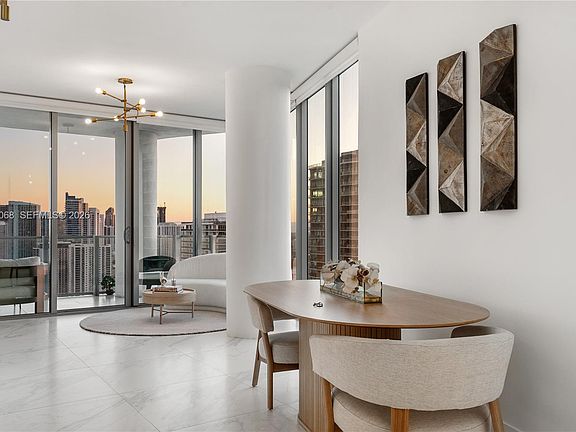 4th image of 2900 NE 7th Ave Unit 3509