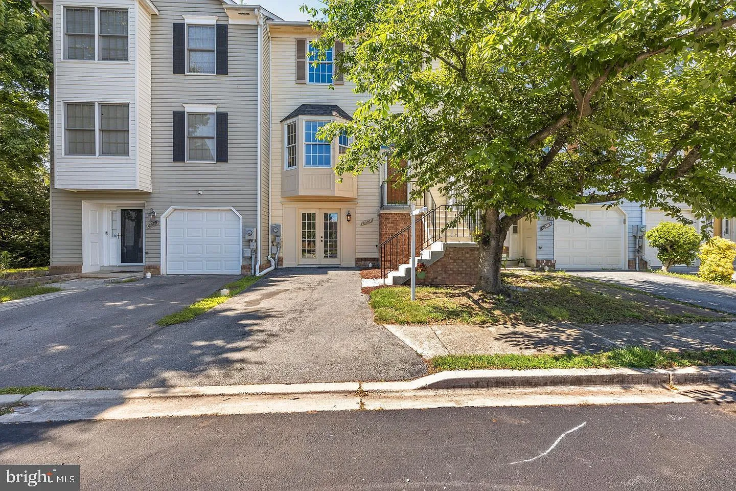 4 bed, 3.5 bath, 1851 sqft, $3,150 — Photo 1