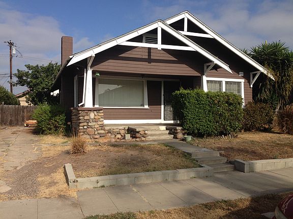 3rd image of 3768 Bancroft St