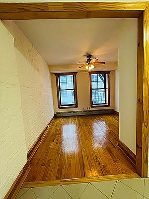 3rd image of 232 E 64th St APT 8