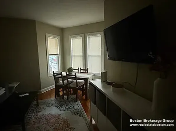 177 Heath St #1, Boston, MA 02130