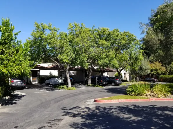 1032 San Souci, Walnut Creek, CA 94597