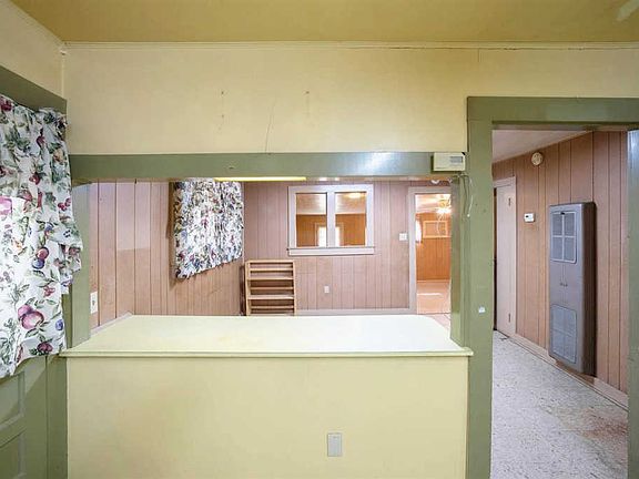 4th image of 315 Marmande St