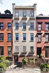 39 Sidney Place in Brooklyn Heights