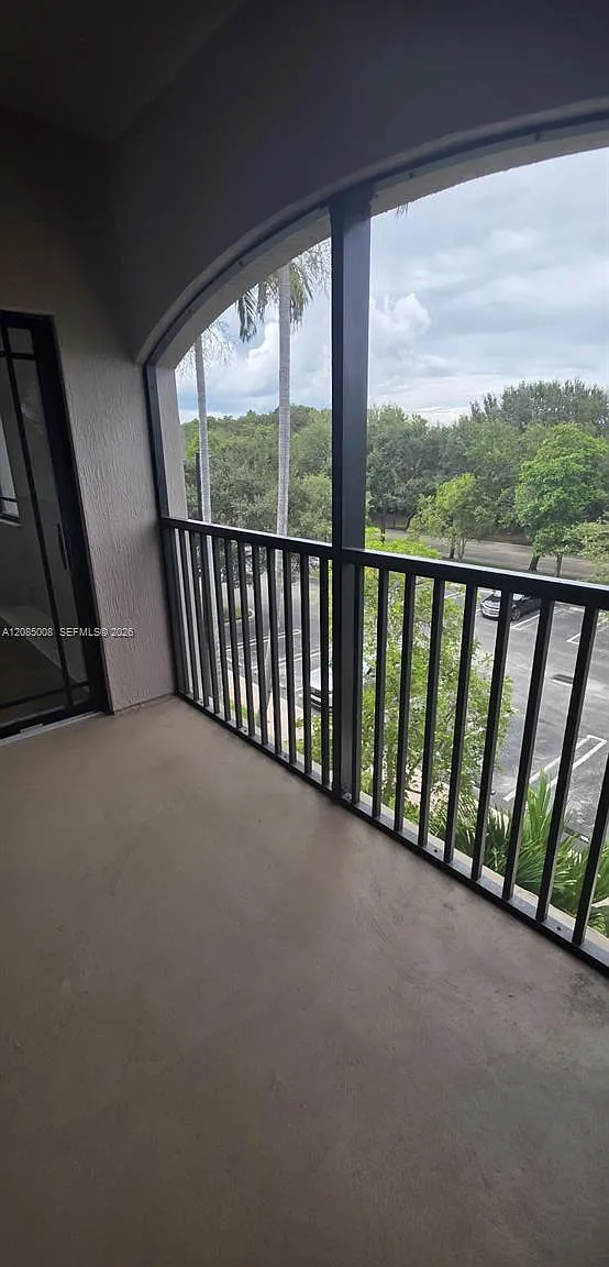 2 bed, 2.0 bath, $2,400 — Photo 3