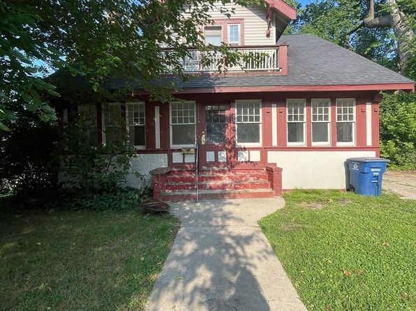 1116 Packard St