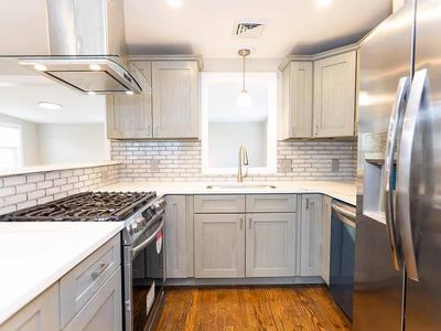 2 Holmes Rd, Coventry, RI, 02816