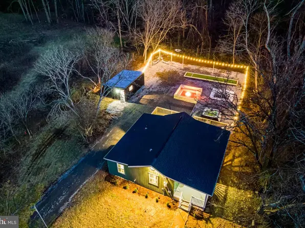18853 Mount Pleasant Rd, Elkton, VA 22827