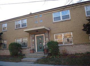 1001 E Pleasant St APT 8, Milwaukee, WI 53202