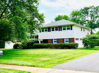 24 Homestead Rd, Freehold, NJ 07728