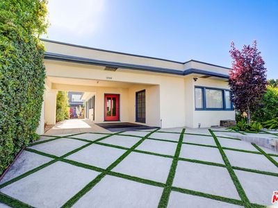 1725 N Berendo St, Los Angeles, CA, 90027
