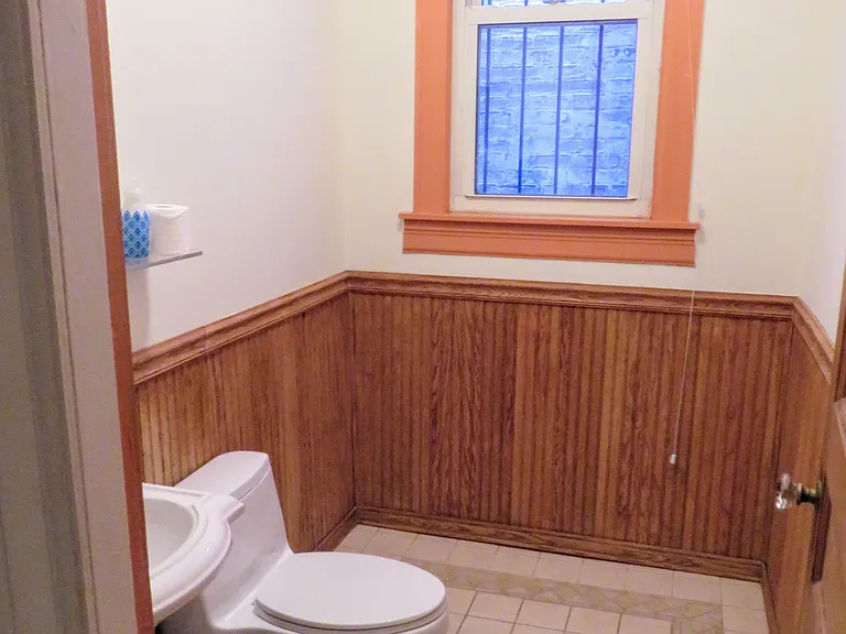 2604 Mozart Pl NW — Photo 13