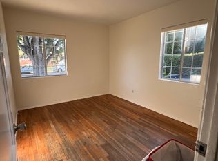 18219 Hatton St, Reseda, CA 91335