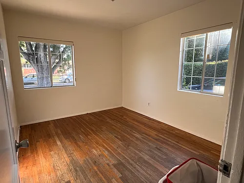 18219 Hatton St Photo 1