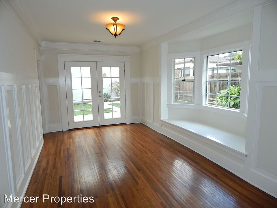 1st image of 4739 Terrace Dr