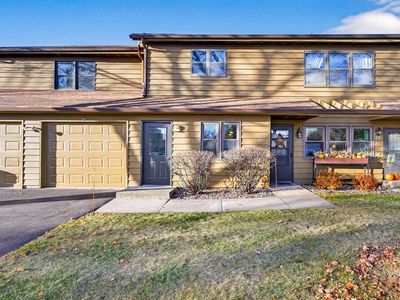 1135 Manor Dr APT 30, Neenah, WI, 54956