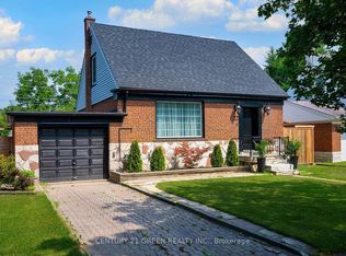 32 Castlebar Rd, Toronto, ON M8Z2J5