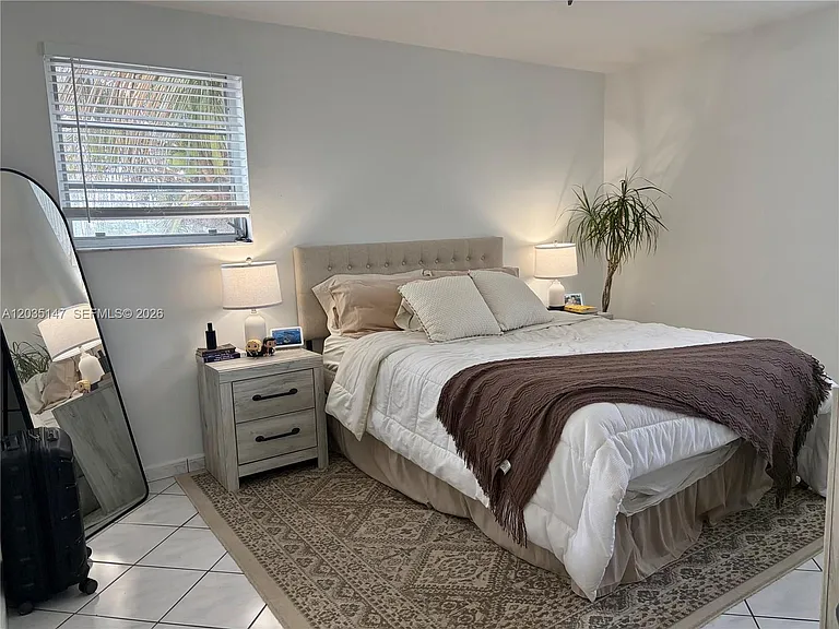 821 Euclid Ave #304 — Photo 19