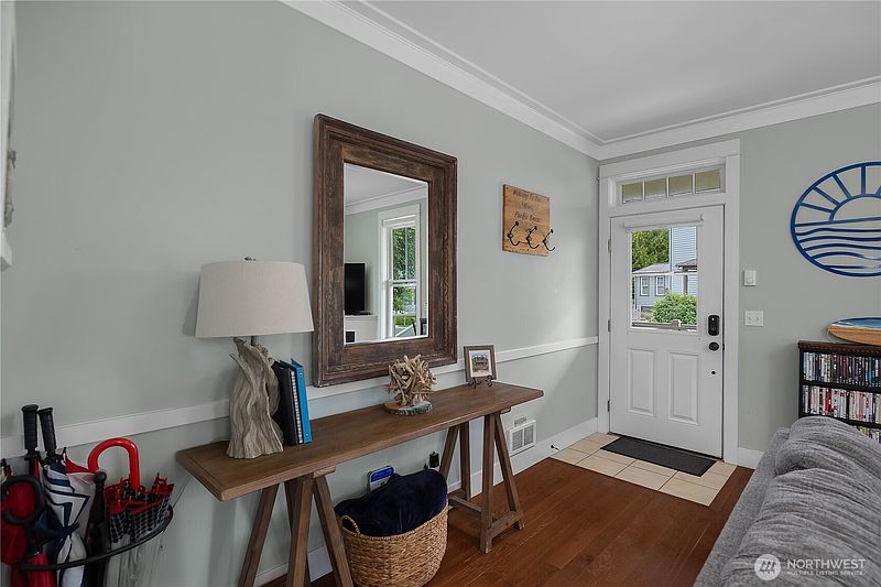 3rd image of 251 Meriweather Street