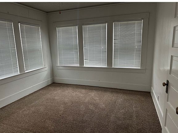4th image of 1310 N Linden Ave #1310