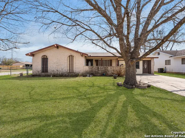 3203 AUTUMN LN, Kirby, TX 78219