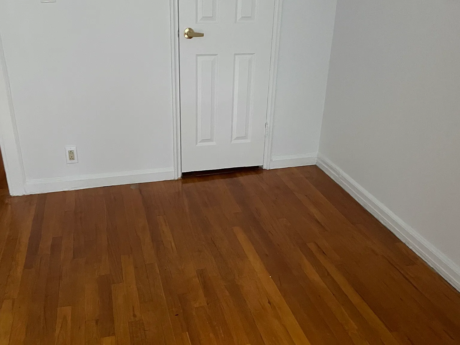 3 bed, $950 — Photo 3