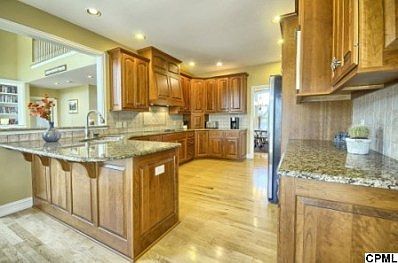 5th image of 278 Alpat Dr