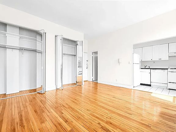 4th image of 154 W 70th St APT 6P