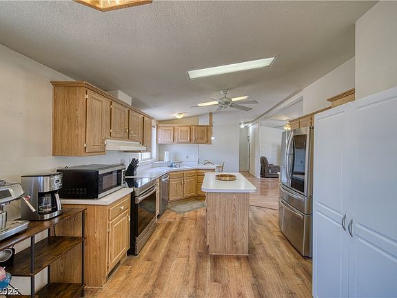 3rd image of 2931 Rio Rancho Dr #4