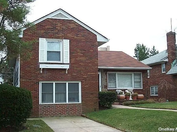608 E Penn St, Long Beach, NY 11561