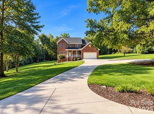 5616 Polk Mountain Dr, Marshville, NC 28103