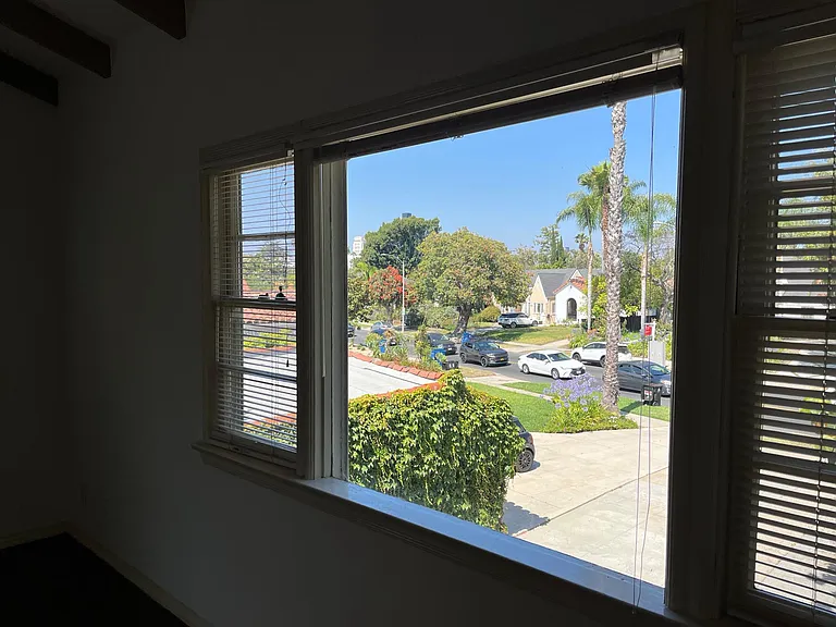 953 Hauser Blvd — Photo 10