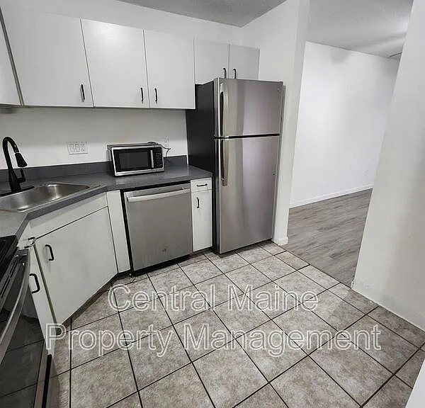 39 Northern Avenue Hts #24 — Photo 5